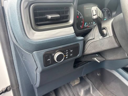 Used 2023 Ford Maverick XL FWD image 16