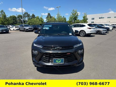 Certified 2022 Chevrolet TrailBlazer RS w/ Technology Package AWD/4WD image 2