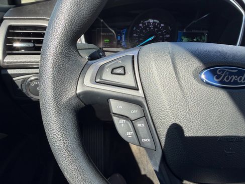 Used 2018 Ford Fusion S image 30