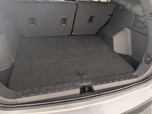 Certified 2024 Chevrolet Equinox LT image 29
