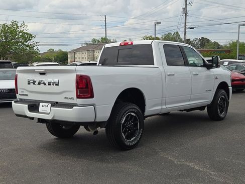 Used 2026 RAM 2500 Laramie AWD/4WD image 13