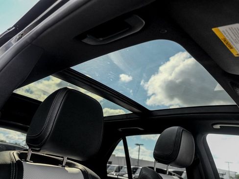 New 2026 Mercedes-Benz GLE 580 4MATIC image 24