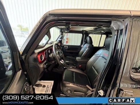 Used 2018 Jeep Wrangler Unlimited Rubicon AWD/4WD image 16