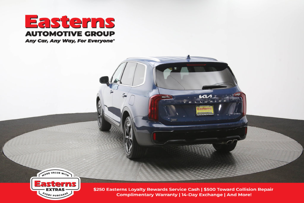 Used 2025 Kia Telluride S FWD image 69