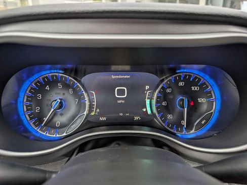 New 2026 Chrysler Pacifica Select image 24