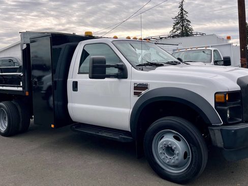 Used 2009 Ford F450 2WD Regular Cab Super Duty image 7