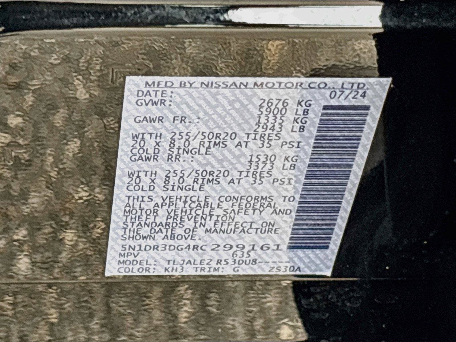 Used 2024 Nissan Pathfinder Platinum w/ Cargo Package FWD image 34