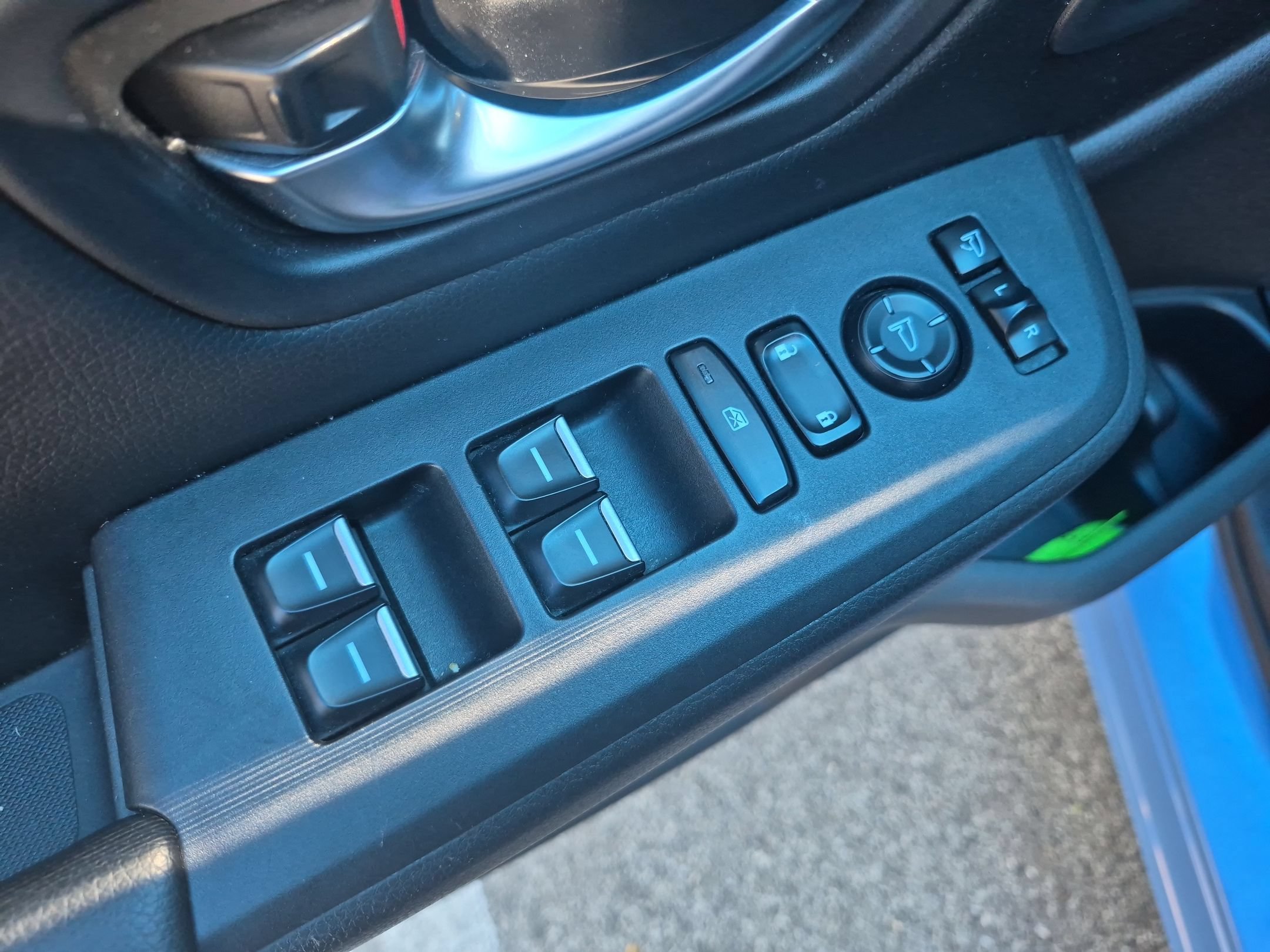 Certified 2023 Honda Pilot TrailSport image 11