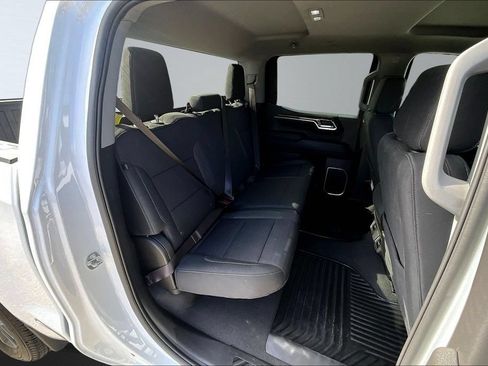 Used 2023 Chevrolet Silverado 1500 LT RWD image 27