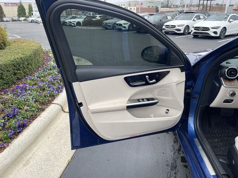 Certified 2023 Mercedes-Benz C 300 4MATIC Sedan image 14