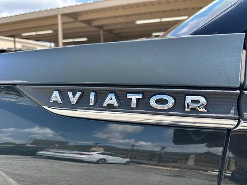 Used 2022 Lincoln Aviator Reserve w/ Elements Package Plus RWD image 31