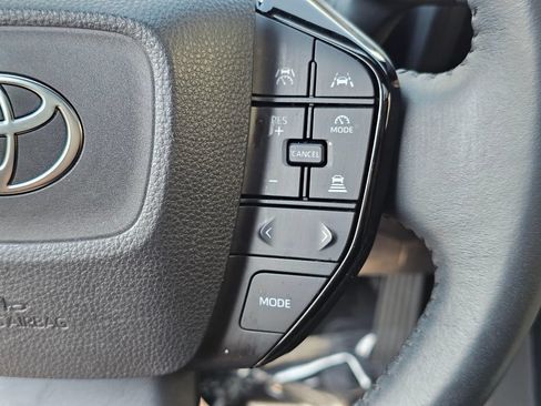 Certified 2024 Toyota bZ4X AWD image 29