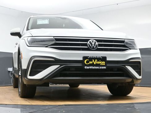 Used 2023 Volkswagen Tiguan SE image 51