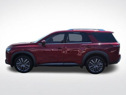 Used 2023 Nissan Pathfinder SL w/ SL Premium Package