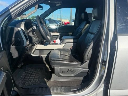 Used 2020 Ford F150 Lariat w/ Equipment Group 502A Luxury AWD/4WD image 14