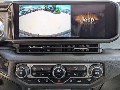 Used 2024 Jeep Wrangler Sport AWD/4WD image 13