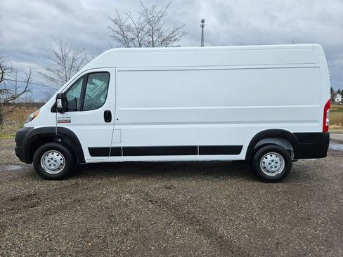 Used 2022 RAM ProMaster 2500 image 4