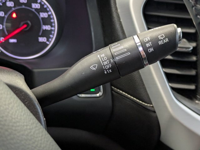 Used 2023 GMC Acadia SLT AWD/4WD image 8