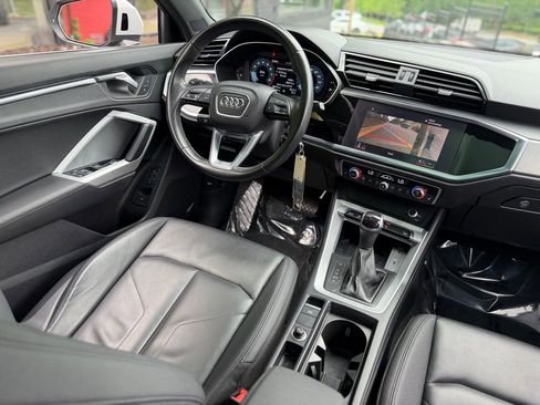 Used 2022 Audi Q3 2.0T Premium Plus AWD/4WD image 42