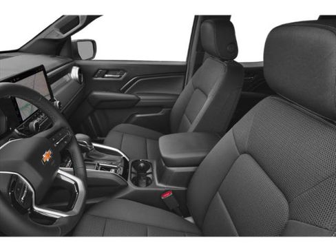New 2025 Chevrolet Colorado LT w/ LT Convenience Package AWD/4WD image 6