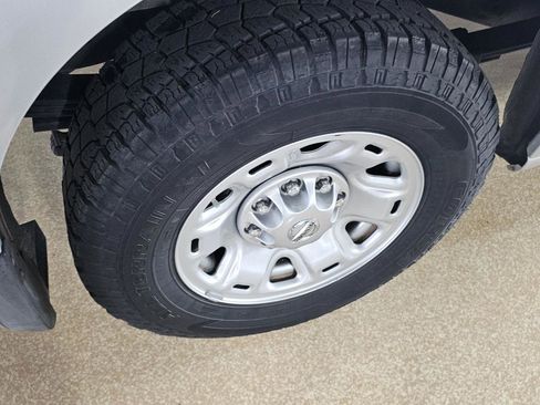 Used 2017 Nissan NV 1500 SV image 37