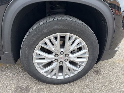 Used 2024 GMC Acadia Elevation w/ Luxury Package FWD image 27
