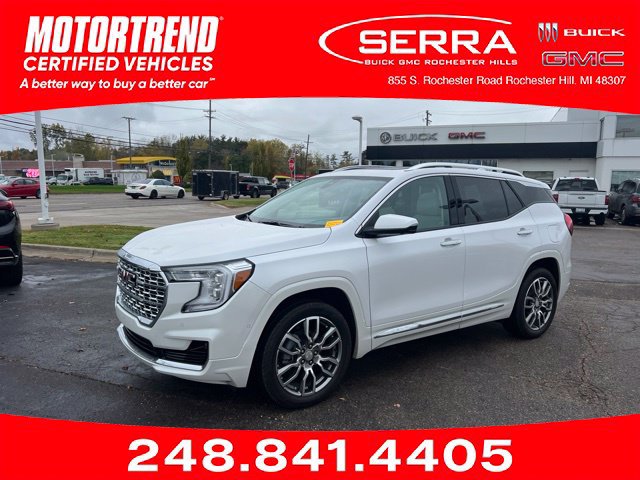 Used 2024 GMC Terrain Denali w/ Denali Premium Package AWD/4WD image 1