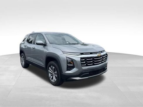 Certified 2025 Chevrolet Equinox LT FWD image 7