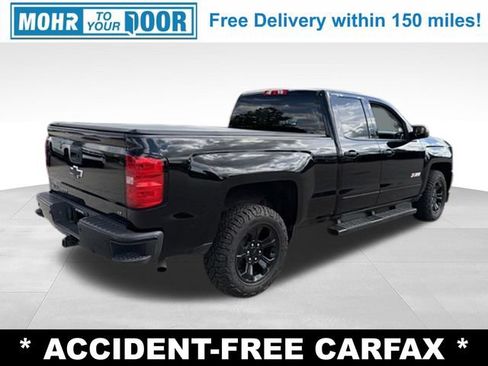 Used 2018 Chevrolet Silverado 1500 LT w/ Midnight Edition AWD/4WD image 6