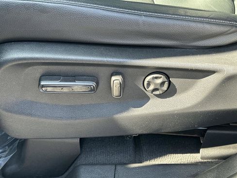 Used 2023 Honda Odyssey Touring image 23