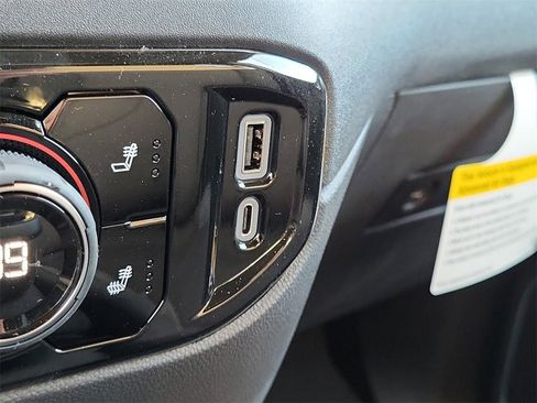 New 2026 Chevrolet Silverado 1500 LT image 10