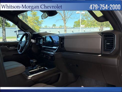 Used 2024 Chevrolet Silverado 1500 LT AWD/4WD image 36