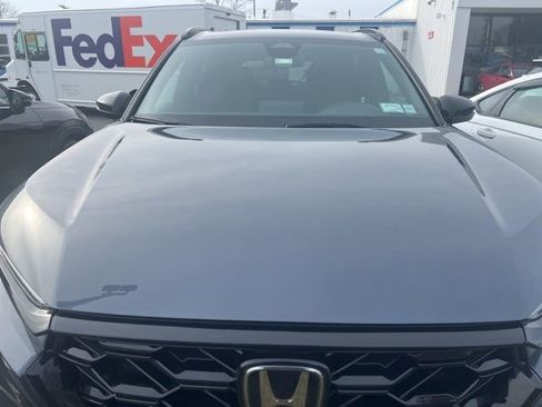 Used 2024 Honda CR-V Sport image 2