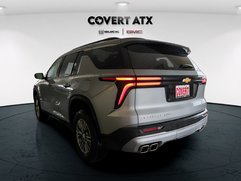 Used 2026 Chevrolet Traverse LT AWD/4WD image 5