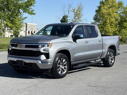 Used 2024 Chevrolet Silverado 1500 LT AWD/4WD image 28