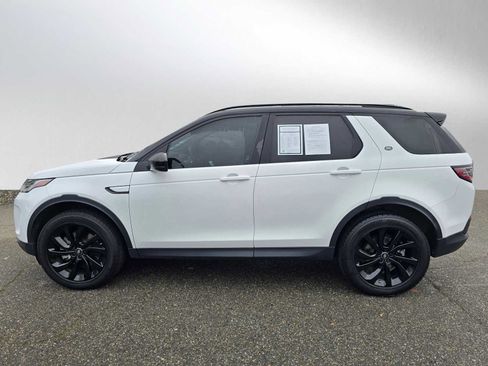 Used 2020 Land Rover Discovery Sport SE image 6