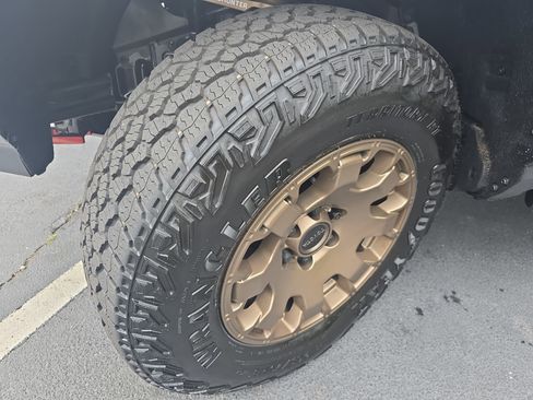 New 2026 Toyota Tacoma 4x4 Double Cab Hybrid image 27