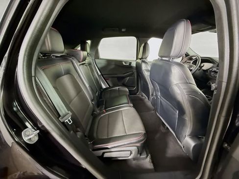 Certified 2024 Ford Escape ST-Line image 25