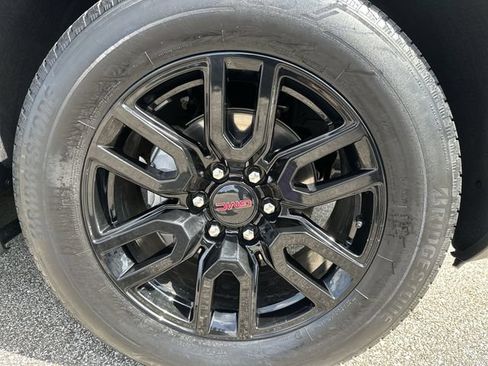 Used 2023 GMC Sierra 1500 Elevation AWD/4WD image 20