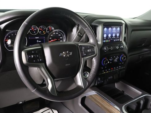 Used 2021 Chevrolet Silverado 1500 LT Trail Boss w/ Convenience Package II AWD/4WD image 23