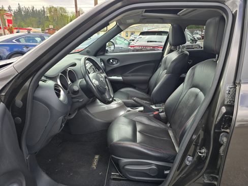 Used 2011 Nissan Juke SL w/ Sport Pkg AWD/4WD image 21