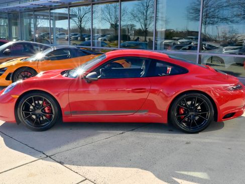 Used 2019 Porsche 911 Carrera T image 8