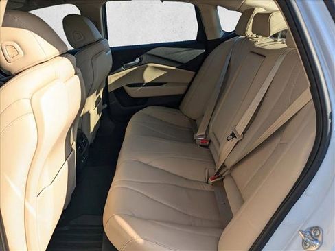 Used 2025 Acura TLX w/ Technology Package image 14