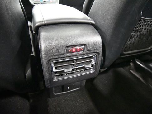 Used 2022 Lincoln Corsair Reserve w/ Equipment Group 201A AWD/4WD image 16