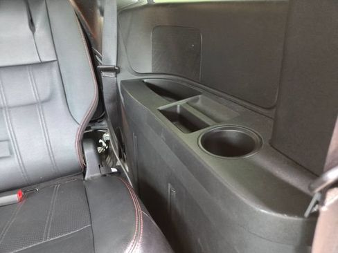 Used 2020 Dodge Grand Caravan GT FWD image 35