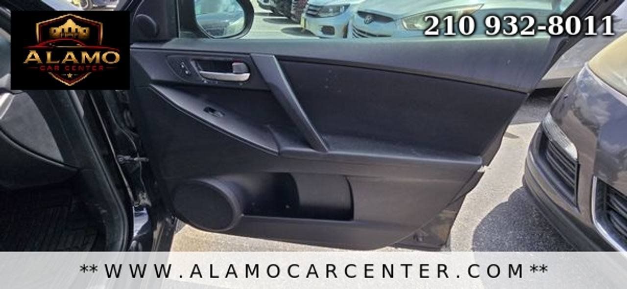 Used 2012 MAZDA MAZDA3 i Touring FWD image 18