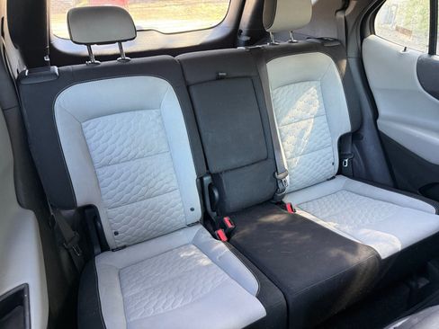 Used 2018 Chevrolet Equinox LT AWD/4WD image 18