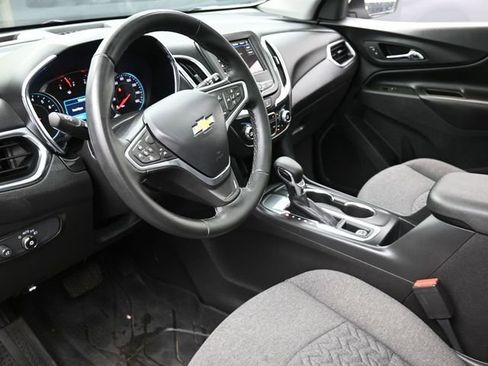 Used 2023 Chevrolet Equinox LT FWD image 14