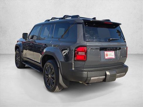 Certified 2025 Toyota Land Cruiser image 7