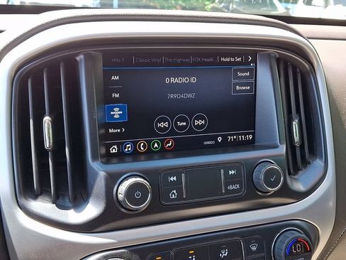 Used 2019 GMC Canyon SLT AWD/4WD image 17